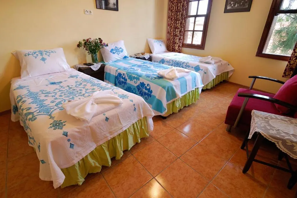 Dantel Pansiyon Antalya Otel